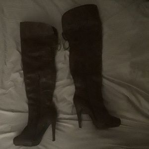 Chocolate boots